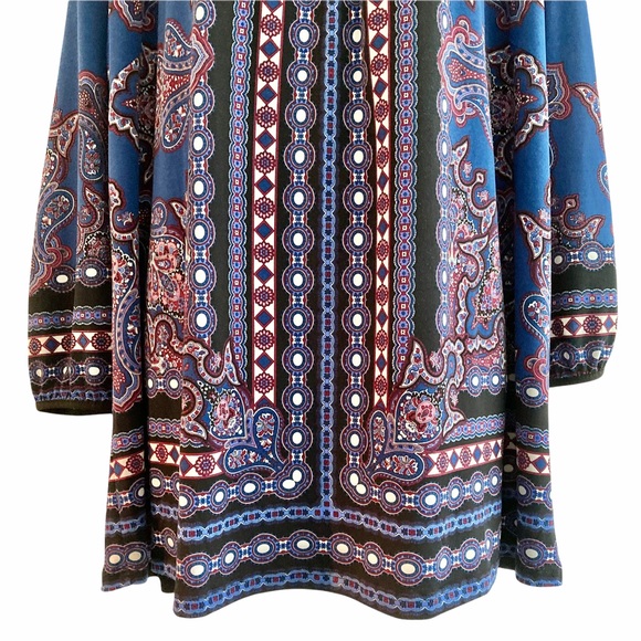 CB | Cold Shoulder Tunic / Top - Picture 8 of 11